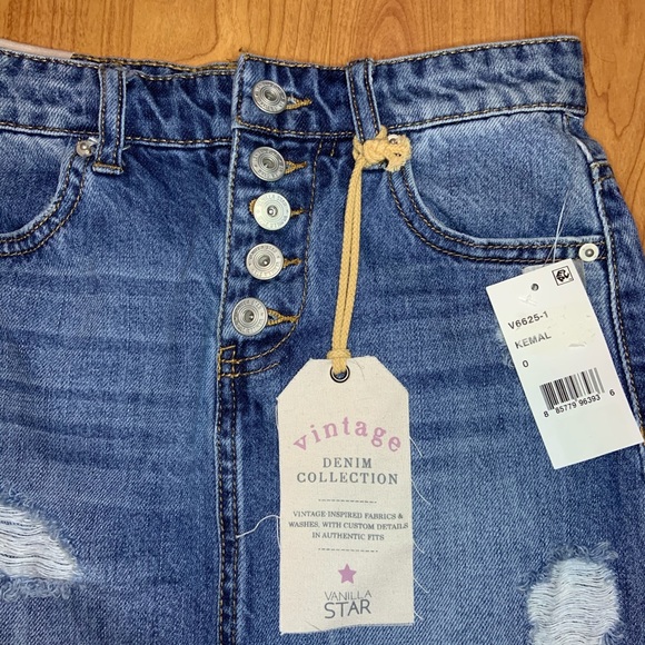 Vanilla Star Juniors Button-Fly Denim Mini Skirt - Picture 5 of 8